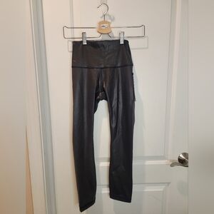 NWTLululemon Special Edition Wunder Under HR Crop 23" FLux In Shiny Black Size 2
